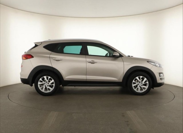 Hyundai Tucson  1.6 CRDi 