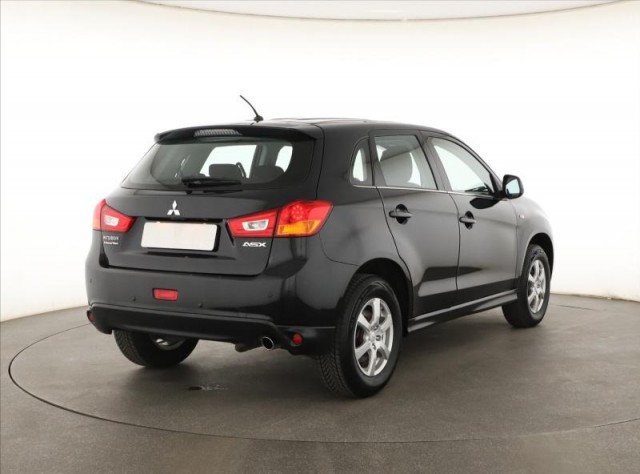 Mitsubishi ASX  1.6 MIVEC Invite