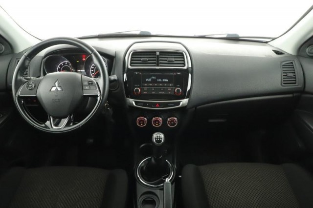 Mitsubishi ASX  1.6 MIVEC Invite