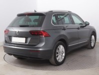 Volkswagen Tiguan  2.0 TDI 