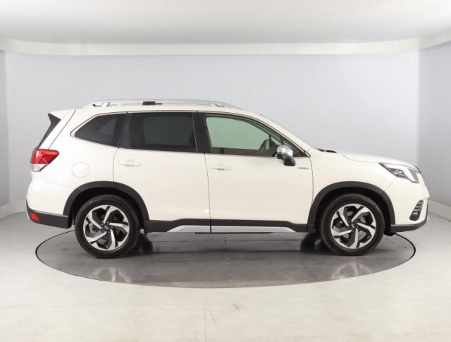 Subaru Forester  2.0 e-Boxer MHEV 