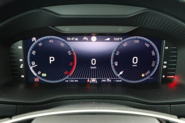 Škoda Karoq  1.5 TSI Top Selection