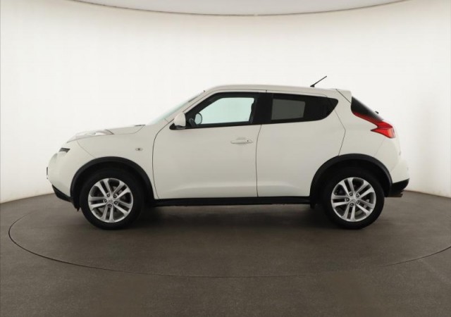 Nissan Juke  1.6 i 