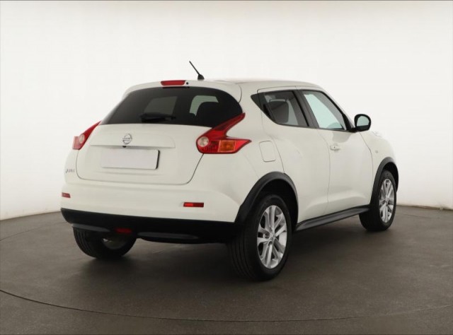 Nissan Juke  1.6 i 