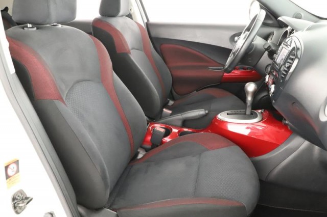 Nissan Juke  1.6 i 
