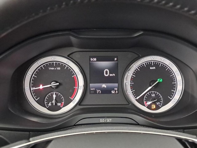 Škoda Karoq  1.5 TSI 