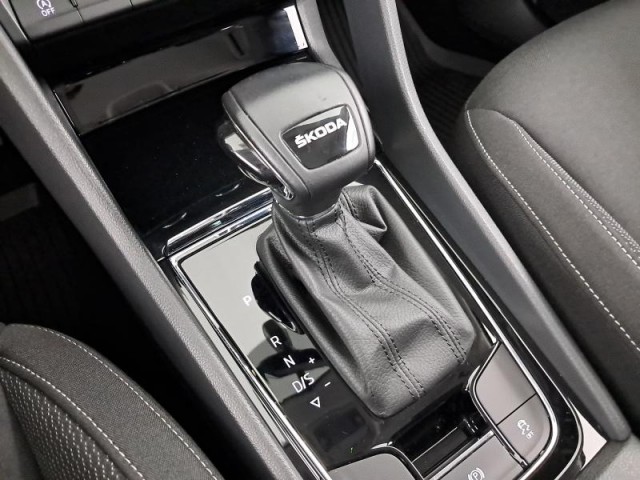 Škoda Karoq  1.5 TSI 