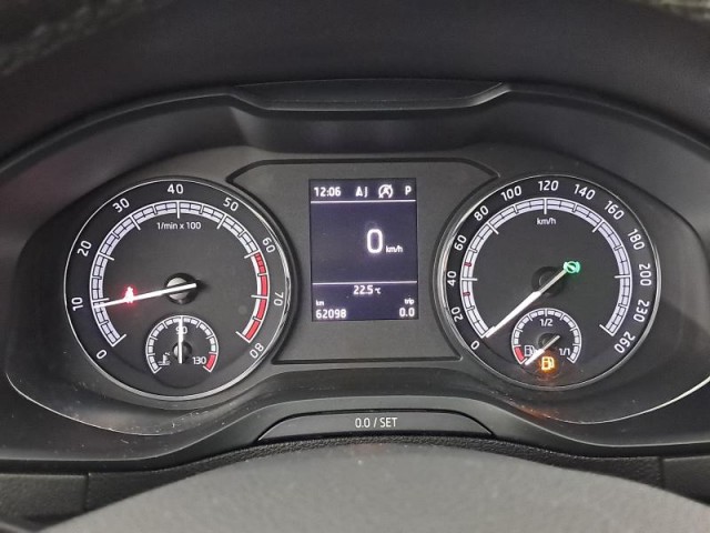 Škoda Karoq  1.5 TSI 