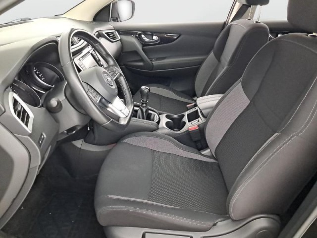 Nissan Qashqai  1.3 DIG-T 
