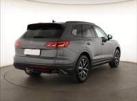 Volkswagen Touareg  3.0 TDI R-Line