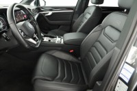 Volkswagen Touareg  3.0 TDI R-Line