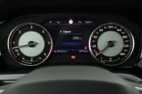 Volkswagen Touareg  3.0 TDI R-Line