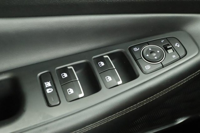 Hyundai Santa Fe  2.2 CRDi 