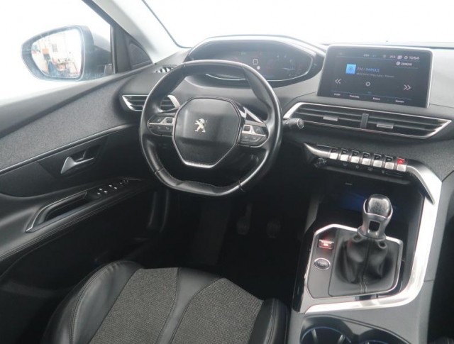 Peugeot 3008  1.5 BlueHDi 