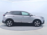 Peugeot 3008  1.5 BlueHDi 