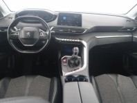 Peugeot 3008  1.5 BlueHDi 