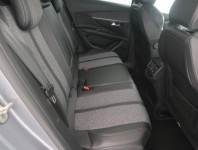 Peugeot 3008  1.5 BlueHDi 