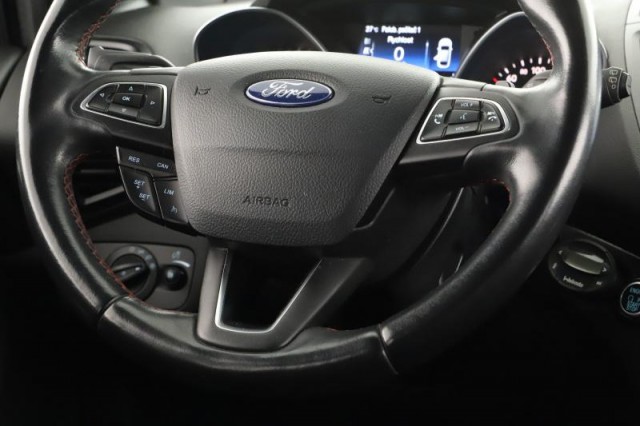 Ford Kuga  2.0 TDCi ST-Line
