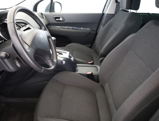 Peugeot 5008  1.6 BlueHDi 