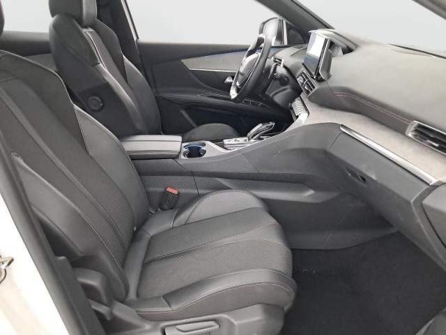 Peugeot 3008  1.5 BlueHDi GT