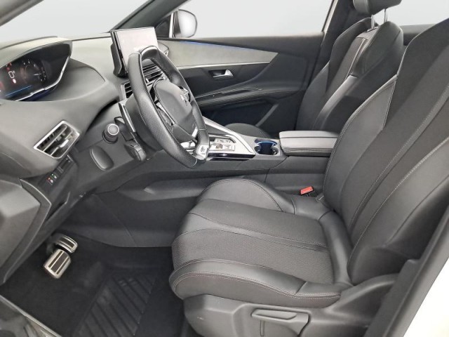 Peugeot 3008  1.5 BlueHDi GT