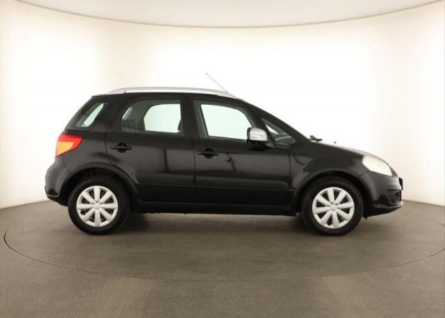 Suzuki SX4  1.6 VVT 