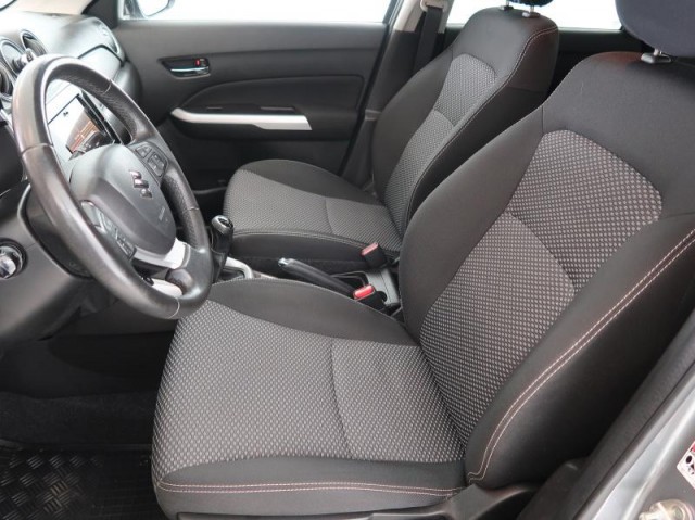 Suzuki Vitara  1.6 VVT Premium