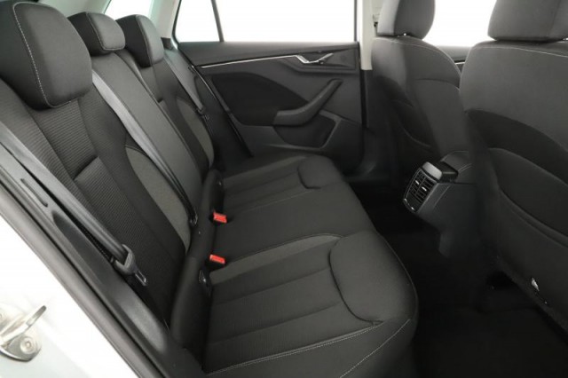 Škoda Kamiq  1.0 TSI 