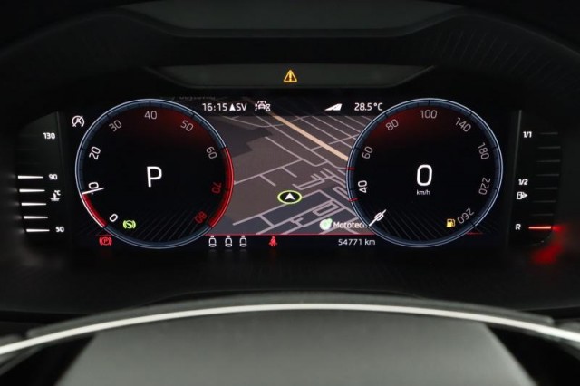 Škoda Karoq  1.5 TSI Sportline