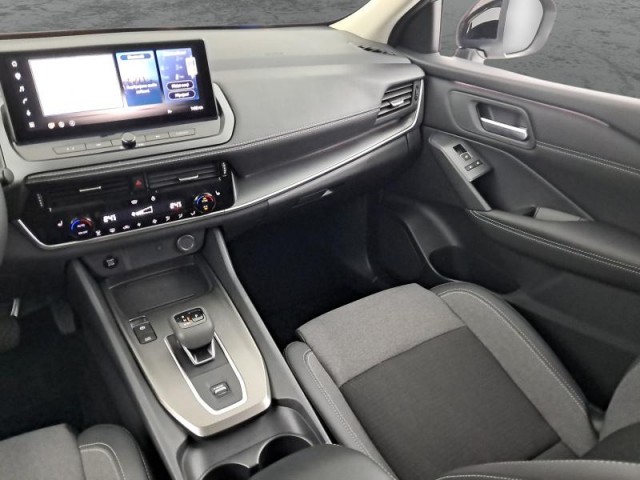 Nissan Qashqai  1.3 DIG-T MHEV N-Connecta