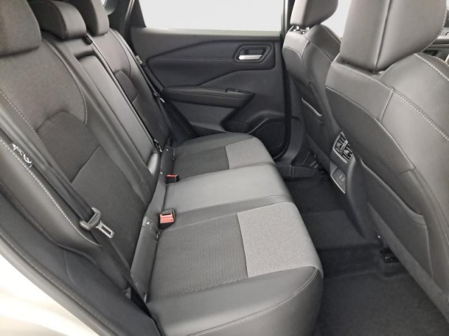 Nissan Qashqai  1.3 DIG-T MHEV N-Connecta