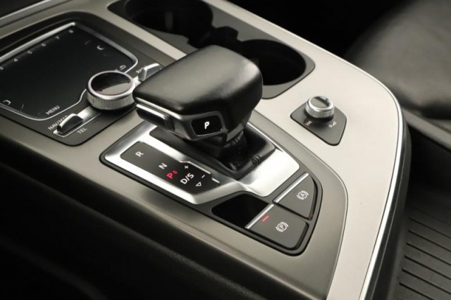 Audi Q7  3.0 TDI 