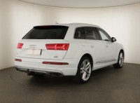 Audi Q7  3.0 TDI 