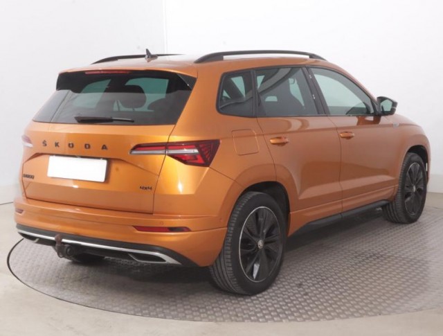 Škoda Karoq  2.0 TSI Sportline