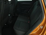 Škoda Karoq  2.0 TSI Sportline