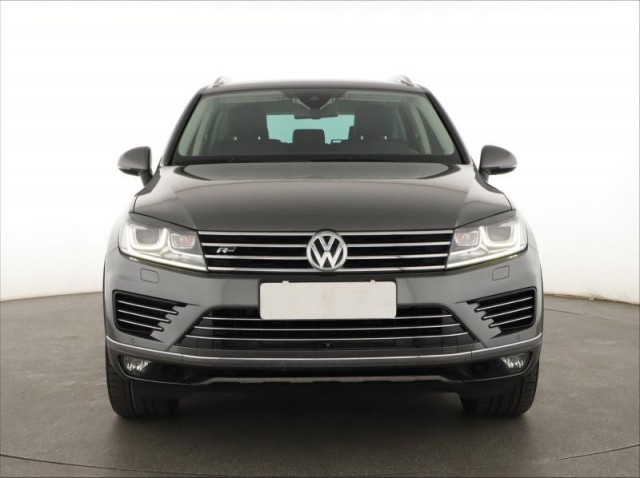 Volkswagen Touareg  3.0 TDI R-Line