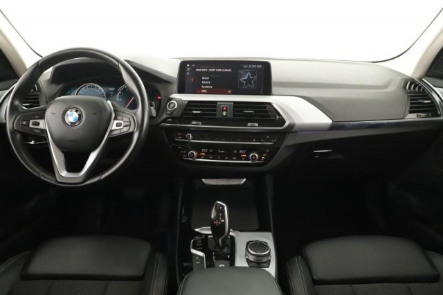 BMW X3  xDrive20i xLine