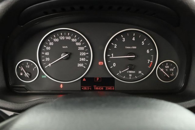 BMW X3  xDrive20i 