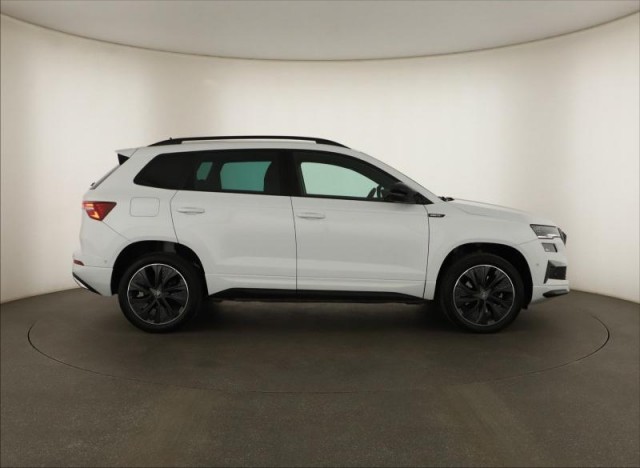 Škoda Karoq  1.5 TSI Sportline