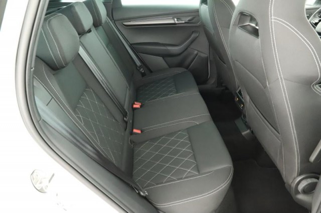 Škoda Karoq  1.5 TSI Sportline