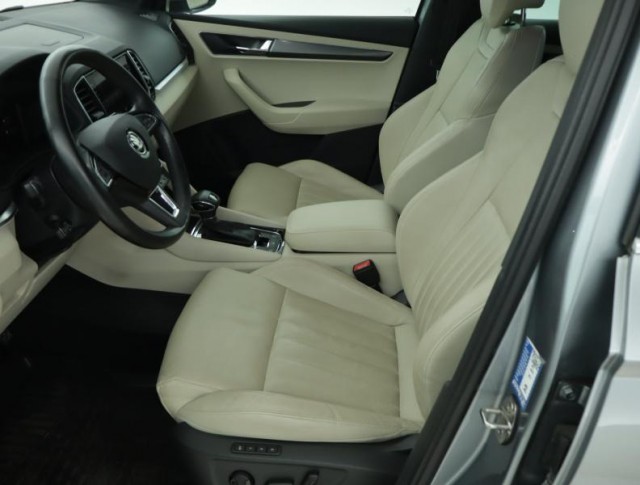 Škoda Karoq  1.5 TSI 