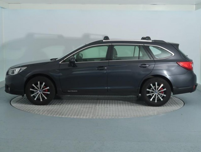 Subaru Outback  2.5 i 