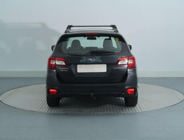 Subaru Outback  2.5 i 