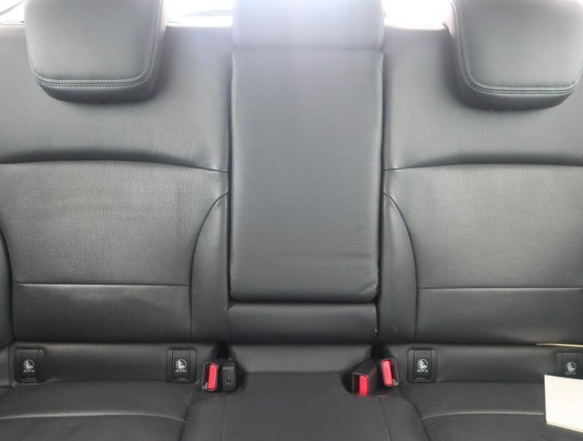 Subaru Outback  2.5 i 