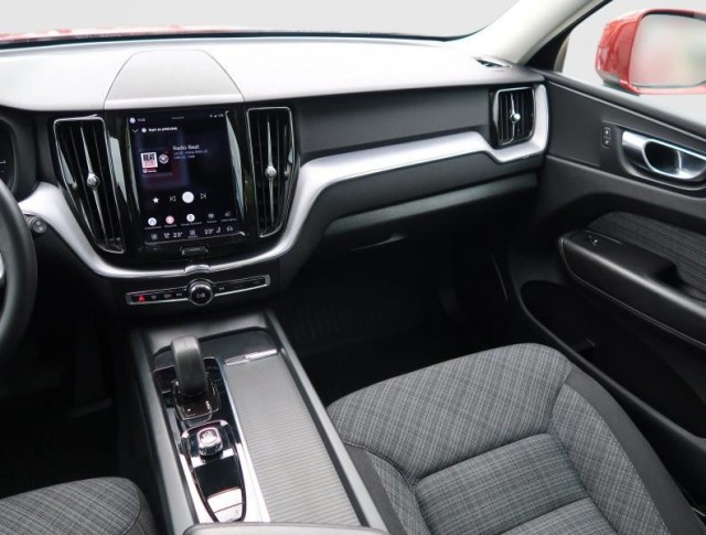 Volvo XC60  T6 Recharge 