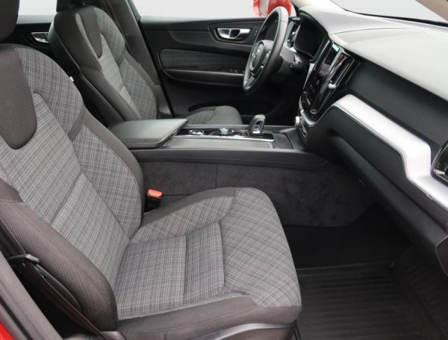 Volvo XC60  T6 Recharge 