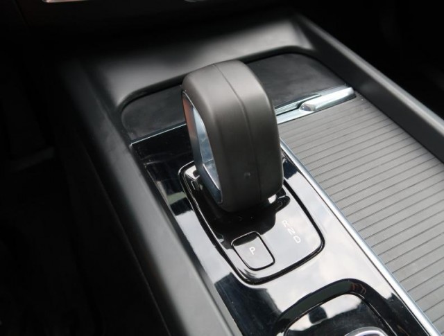 Volvo XC60  T6 Recharge 
