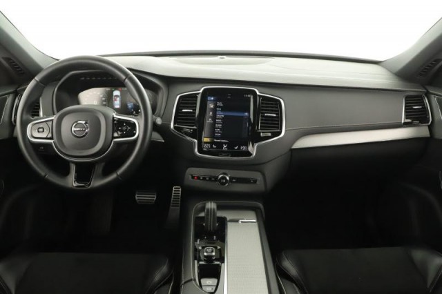 Volvo XC90  B5 AWD 