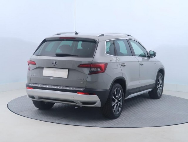 Škoda Karoq  1.5 TSI 4x4 Scout