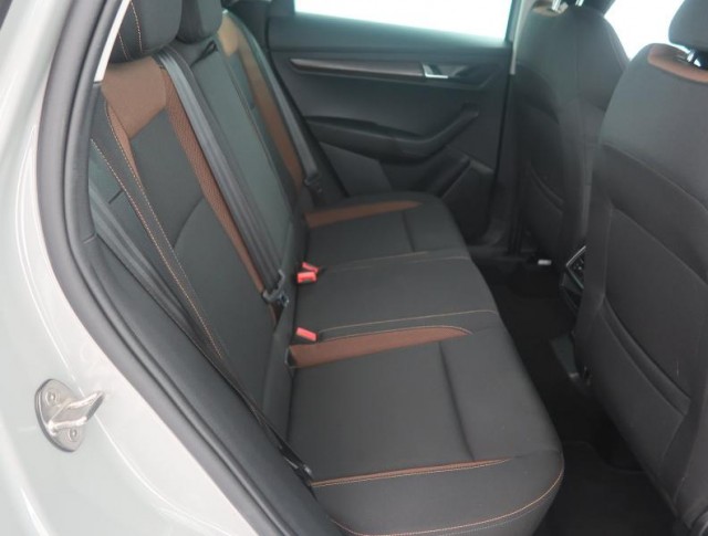Škoda Karoq  1.5 TSI 4x4 Scout
